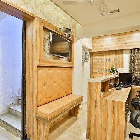 Oyo 24950 Hotel Shree Balaji Residency Ahmadábád Exteriér fotografie