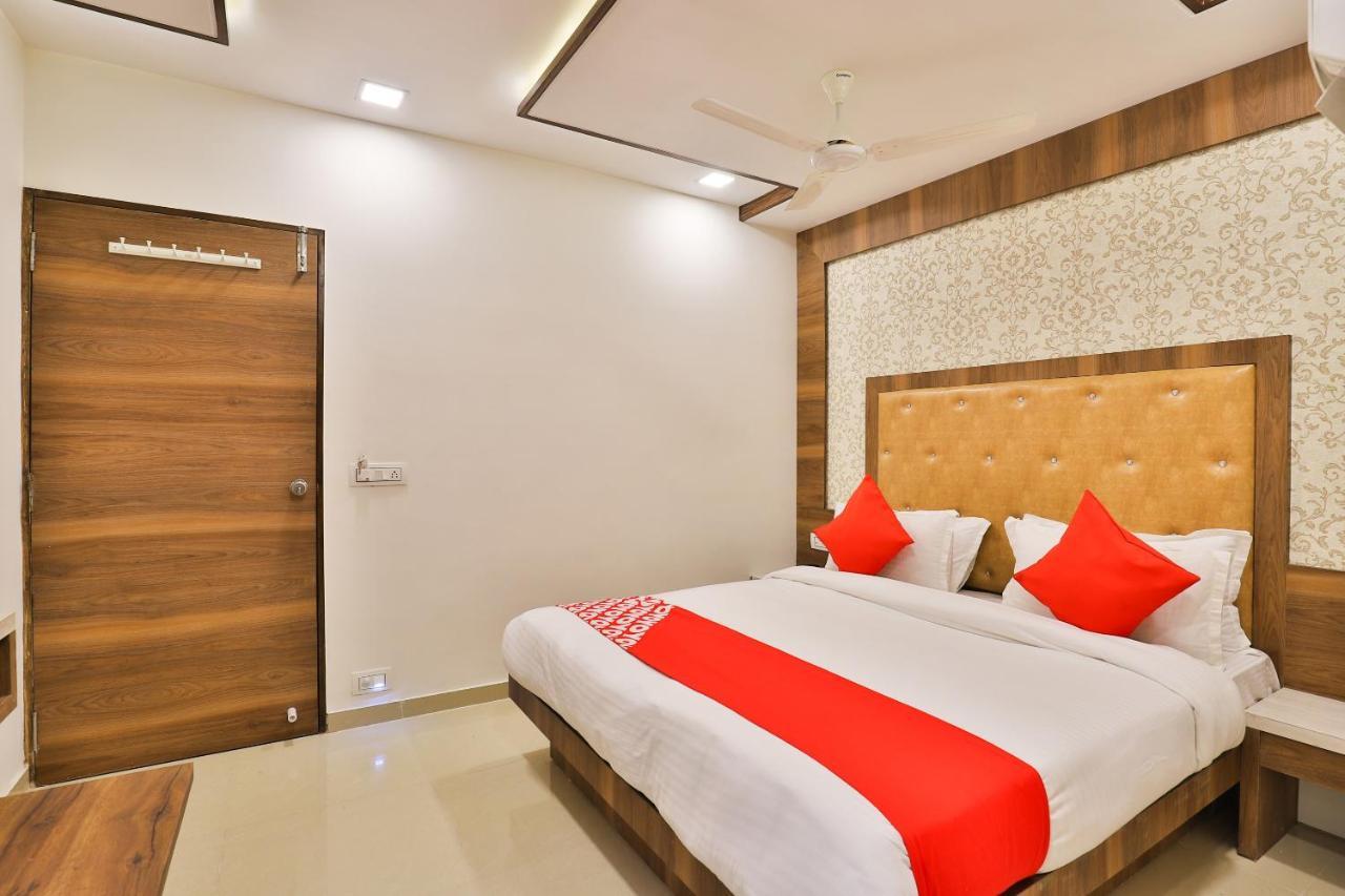 Oyo 24950 Hotel Shree Balaji Residency Ahmadábád Exteriér fotografie