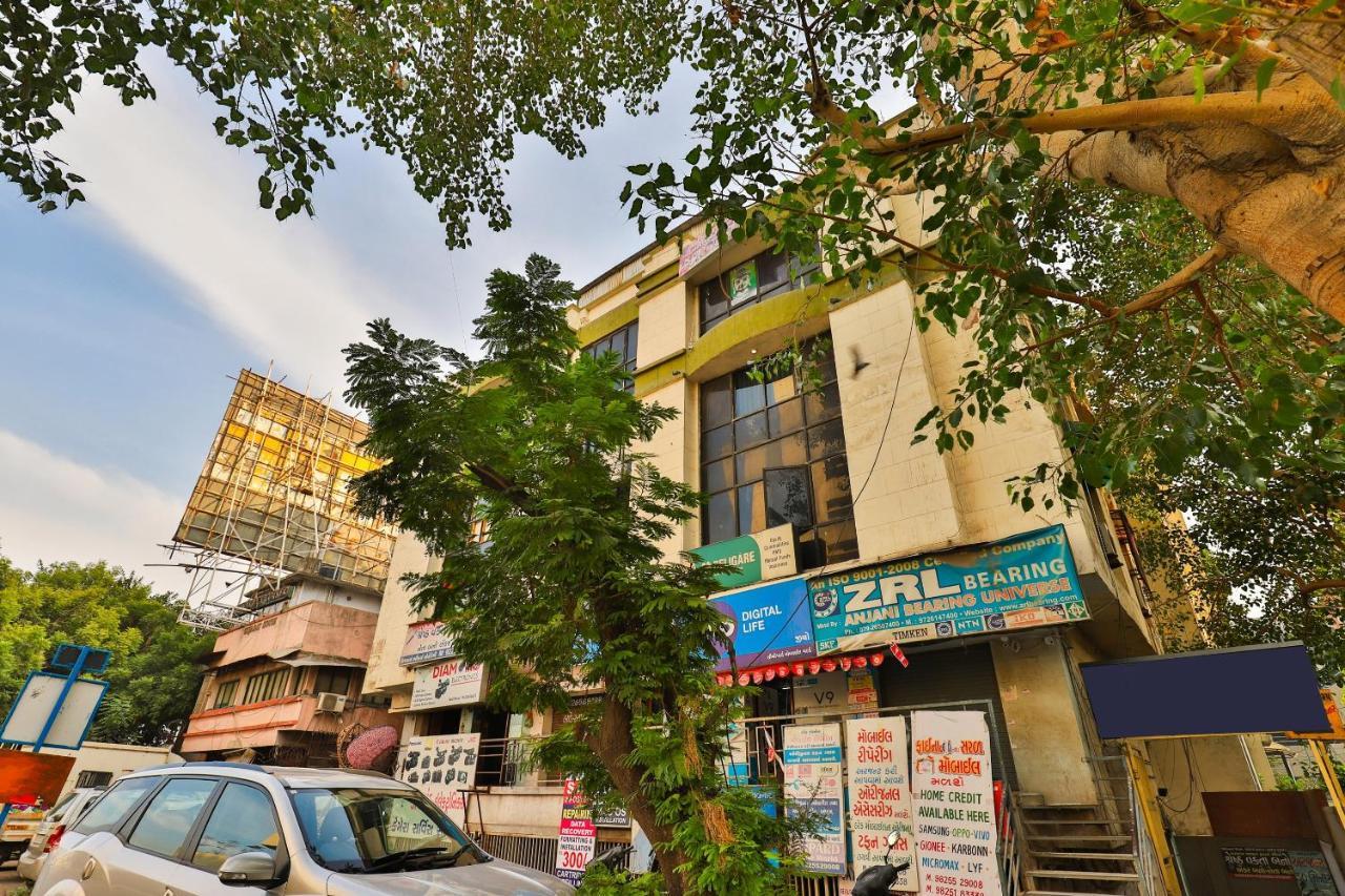 Oyo 24950 Hotel Shree Balaji Residency Ahmadábád Exteriér fotografie