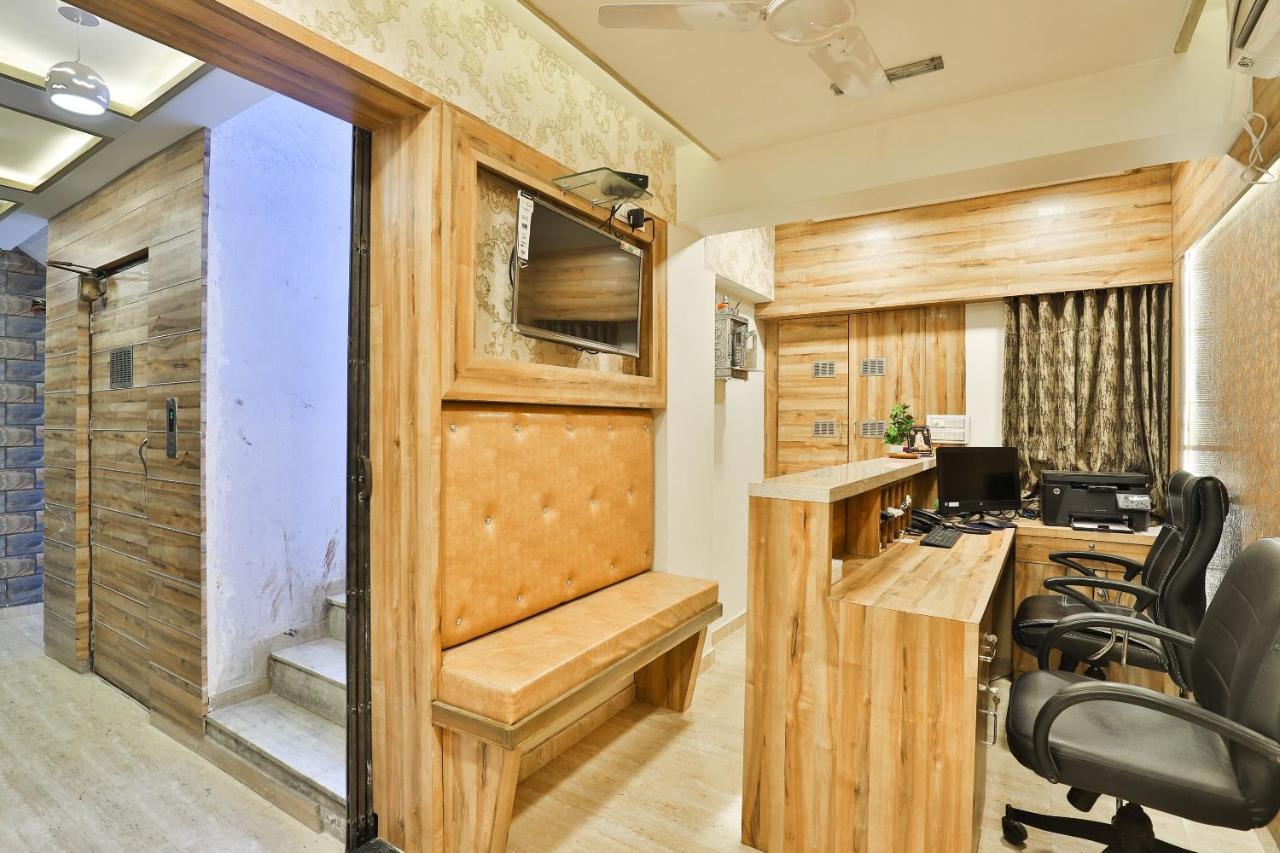 Oyo 24950 Hotel Shree Balaji Residency Ahmadábád Exteriér fotografie