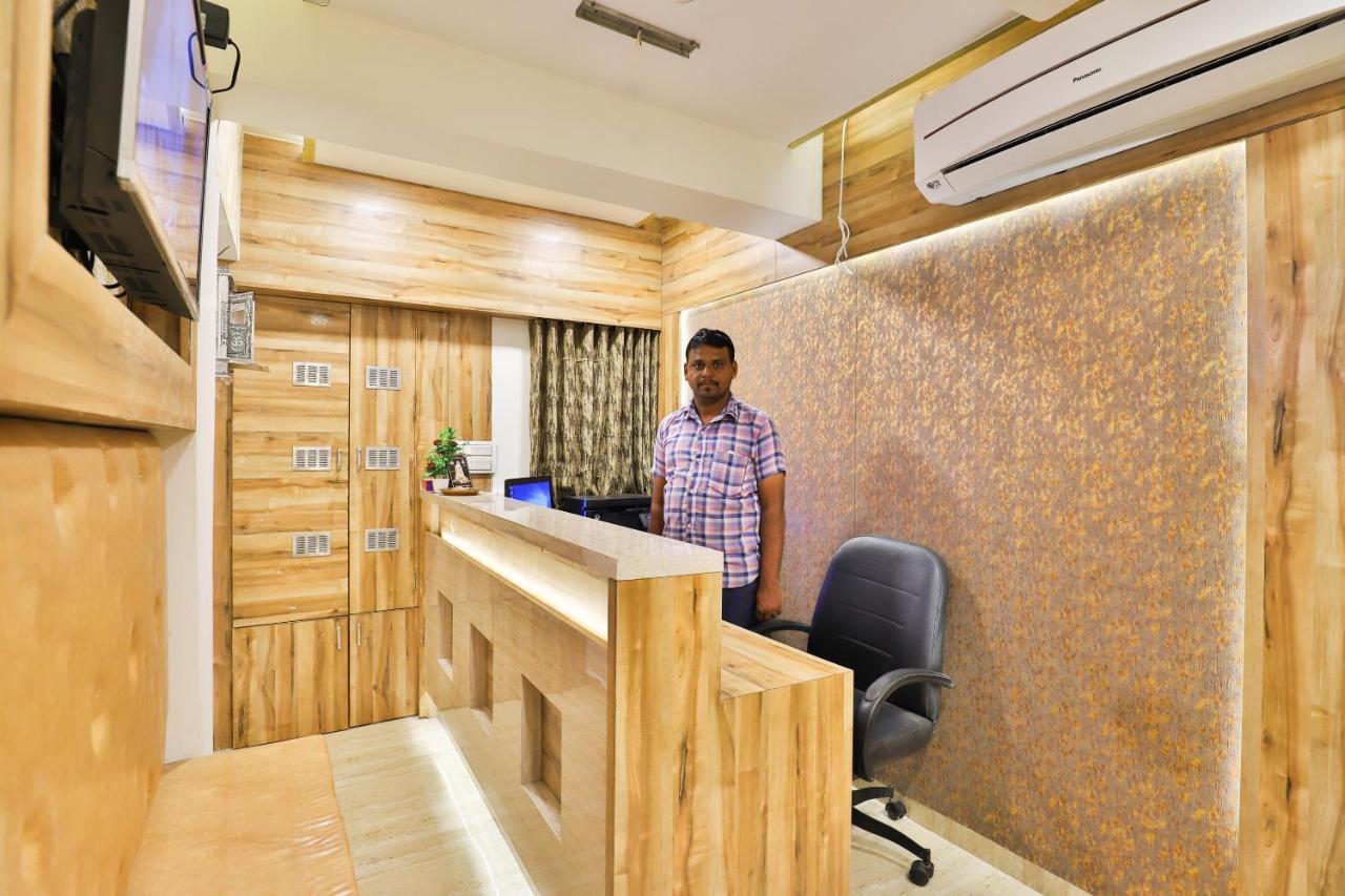 Oyo 24950 Hotel Shree Balaji Residency Ahmadábád Exteriér fotografie